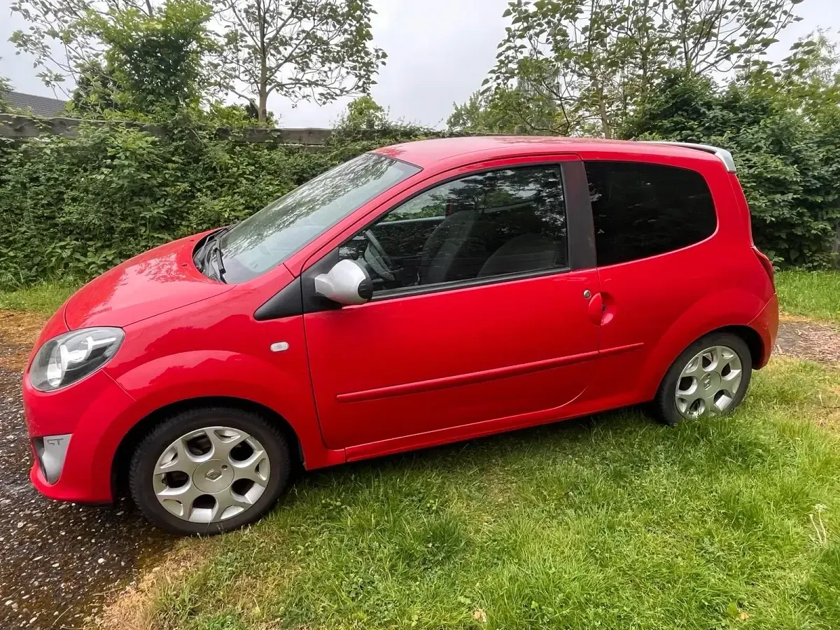 Gebraucht Renault Twingo GT 74 PS (54 kW) 2009 Rot Kleinwagen