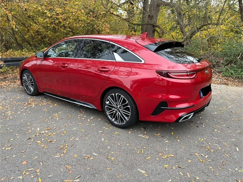 Rot Gebraucht 2020 Kia ProCeed GT-Line Kombi | 17.700 € (Superpreis) - Bild 1/4