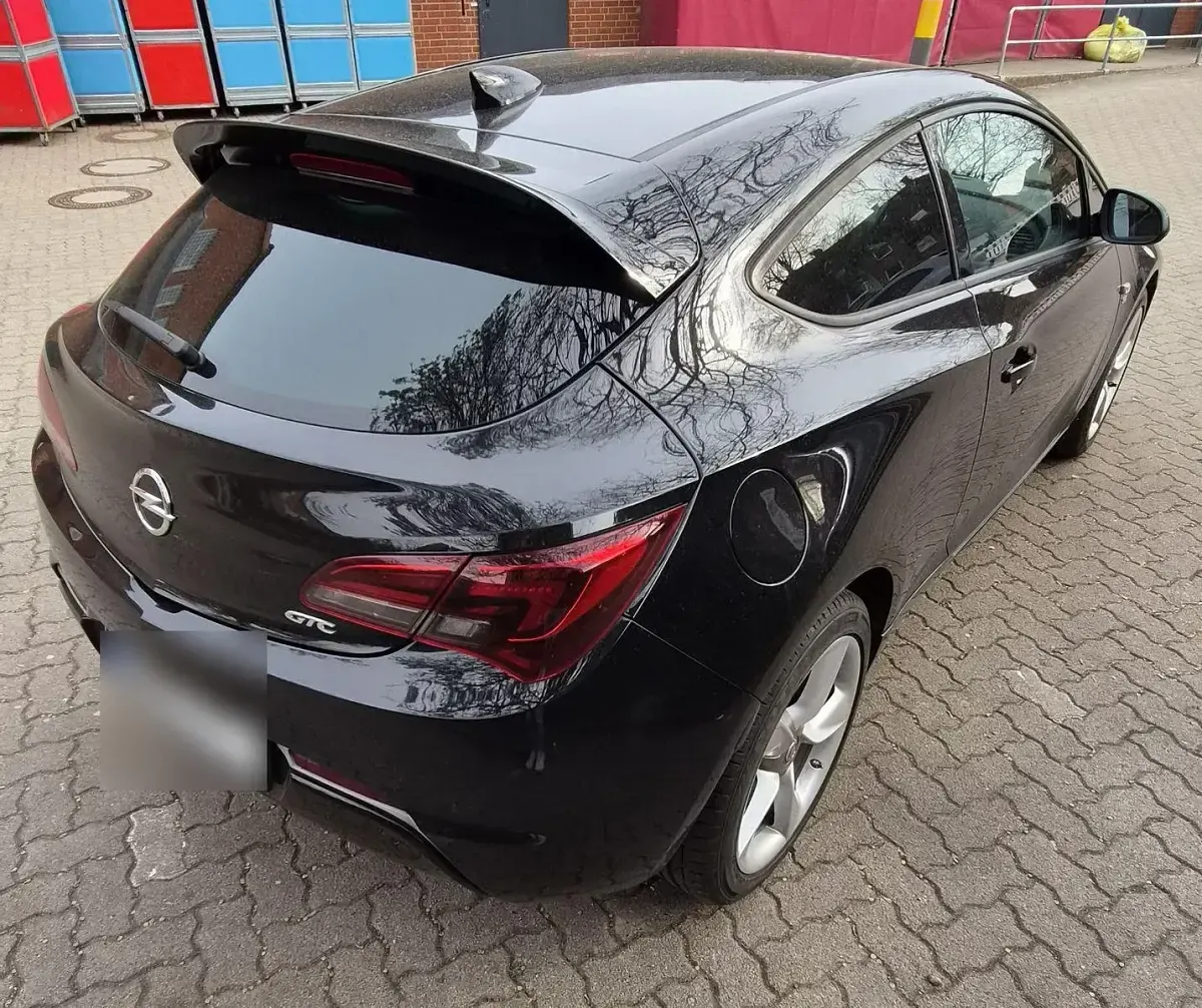 Usata Opel Astra 140 CV (102 kW) 2017 Nero Berlina