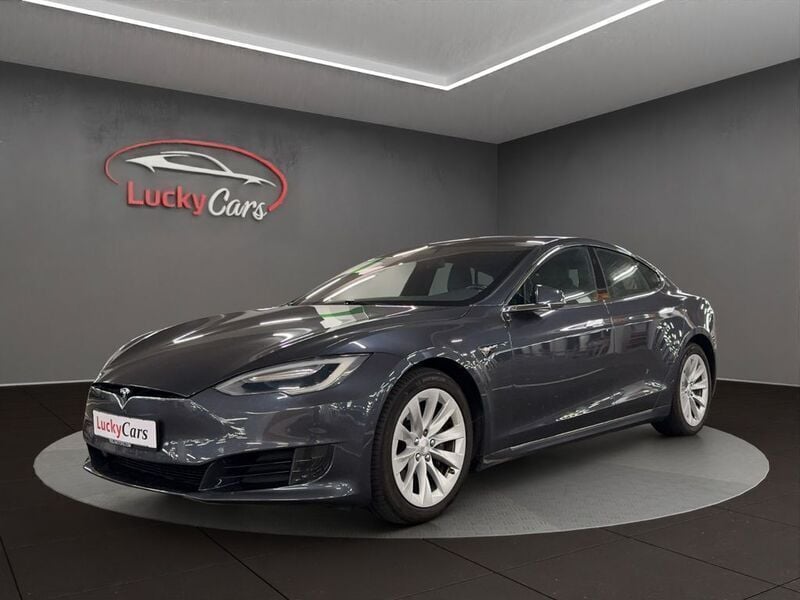 Grau Gebraucht 2017 Tesla Model S Performance Limousine | 19.900 € (Guter Preis) - Bild 1/4