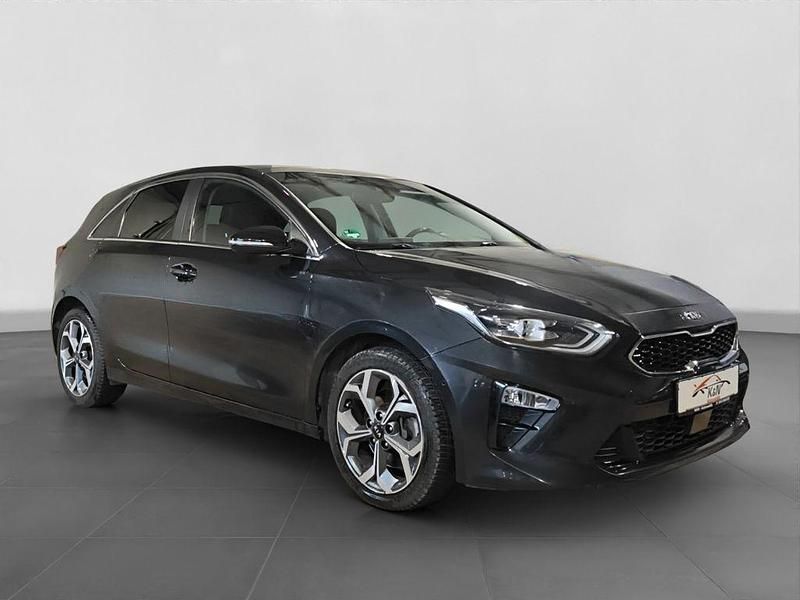 Gebraucht Kia Ceed Platinum Edition 136 PS (100 kW) 2019 Schwarz Kleinwagen