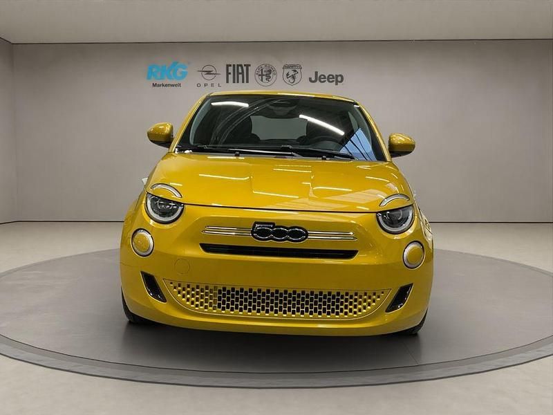 Gebraucht Fiat 500 65 PS (47 kW) 2025 Grün Kleinwagen