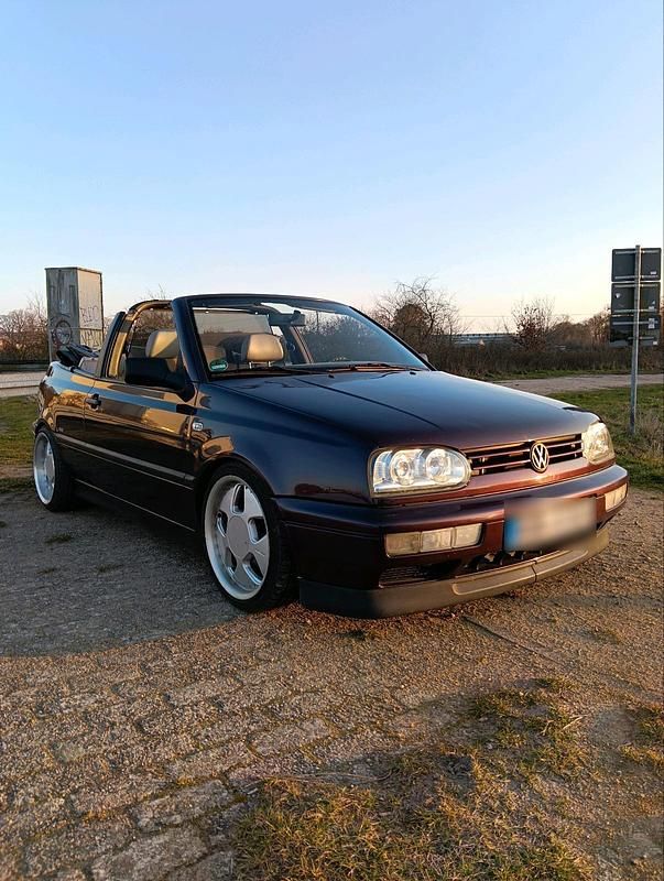 Gebraucht VW Golf Cabriolet Highline 75 PS (55 kW) 1995 Violet Cabrio