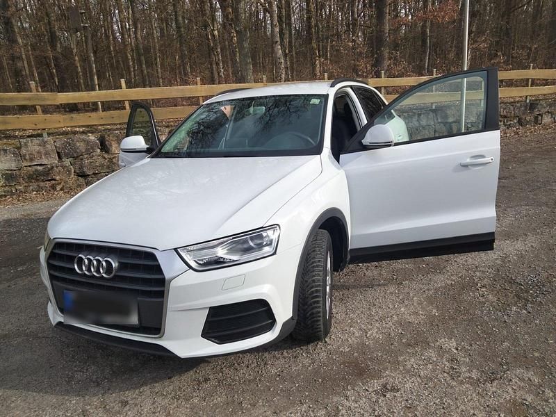 Usata Audi Q3 150 CV (110 kW) 2016 Bianco SUV