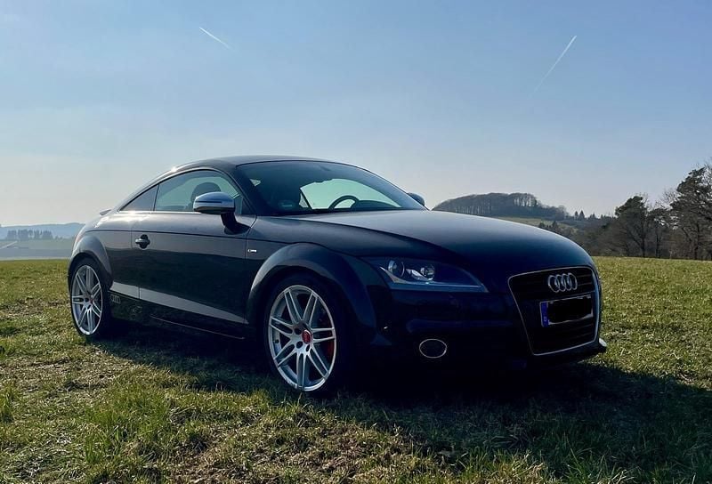 Schwarz Gebraucht 2012 Audi TT Coupé | 12.500 € - Bild 1/4