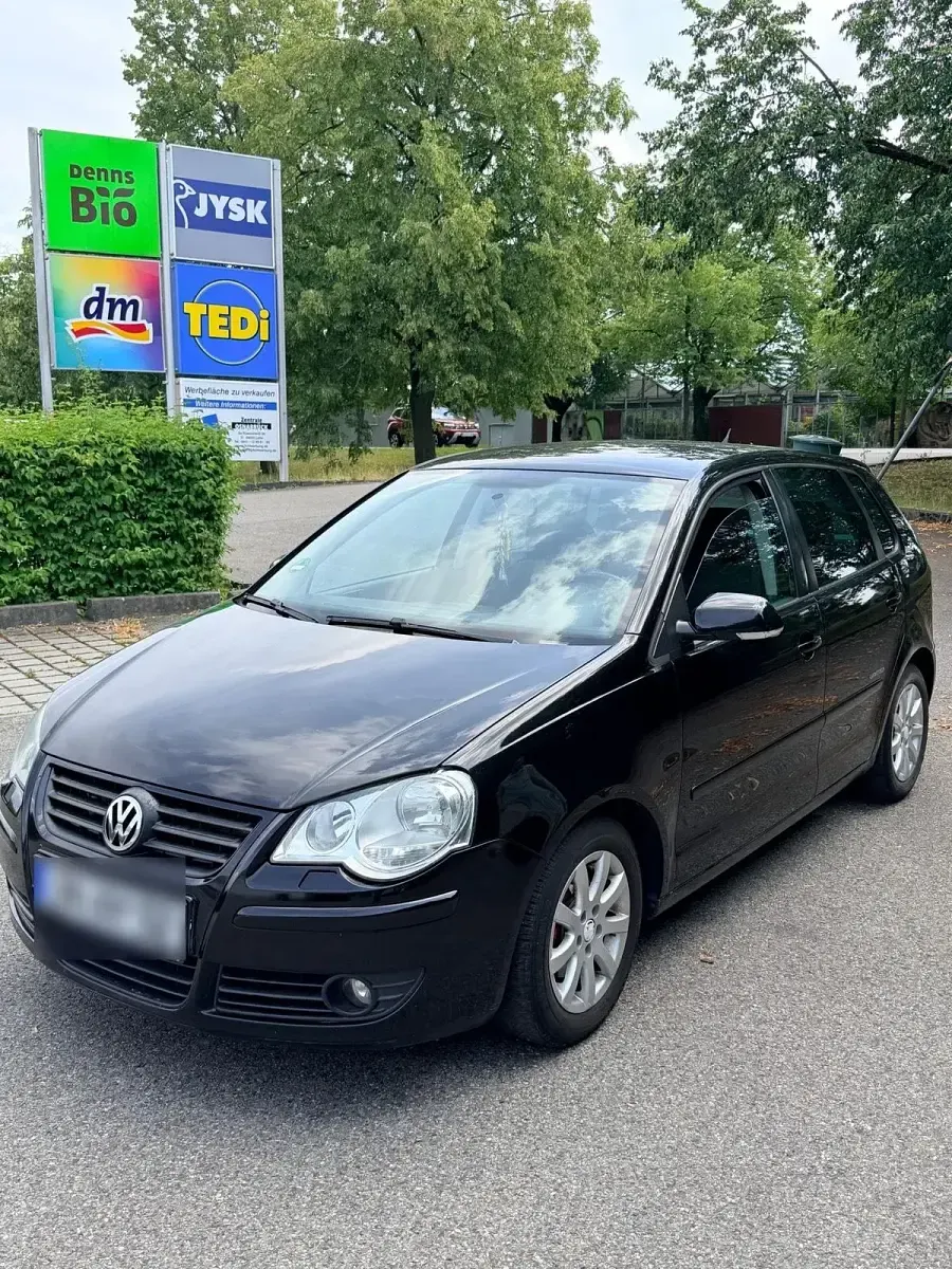 Gebraucht VW Polo 64 PS (47 kW) 2009 Schwarz Kleinwagen