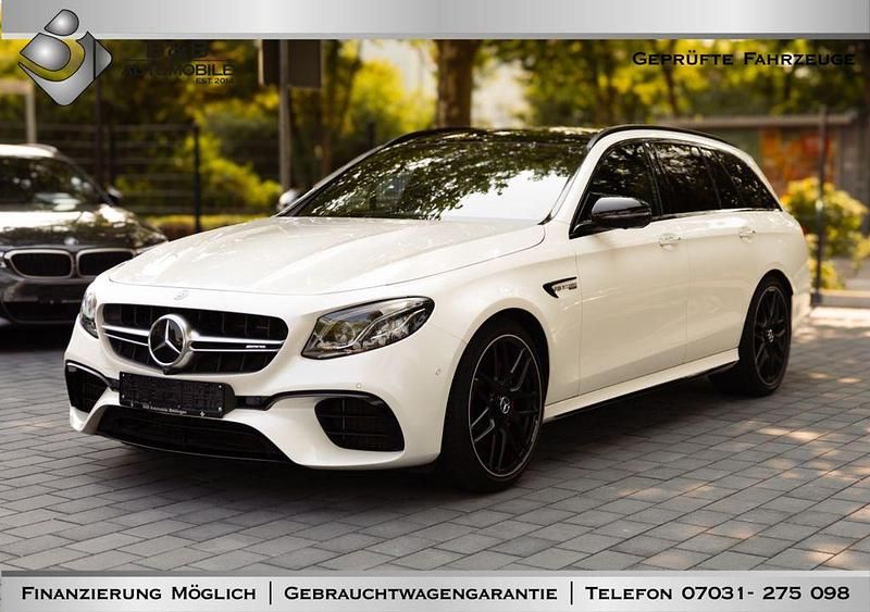 Weiß Gebraucht 2019 Mercedes E63S AMG AMG Limousine | 69.990 € (Fairer Preis) - Bild 1/4