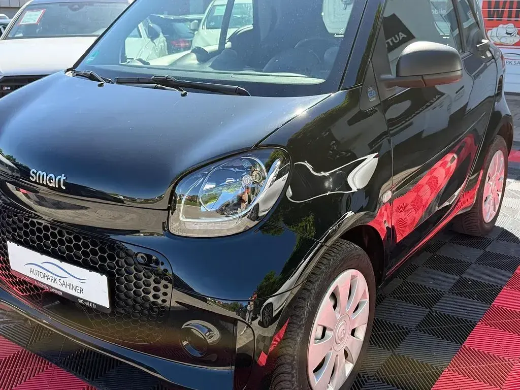 Gebraucht Smart ForTwo Electric Drive 60 kW (82 PS) 2021 Schwarz Coupé
