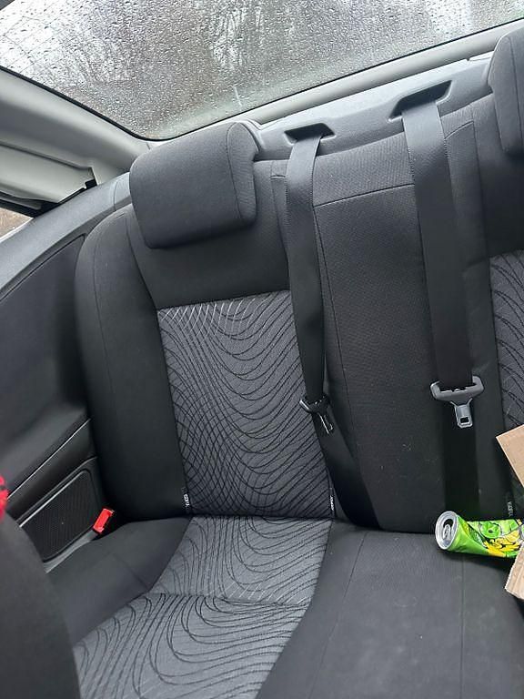 Gebraucht Ford Focus Cabriolet Trend 145 PS (106 kW) 2007 Rot Cabrio