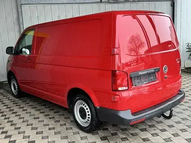 Usado VW Transporter 150 CV (110 kW) 2020 Rojo Van