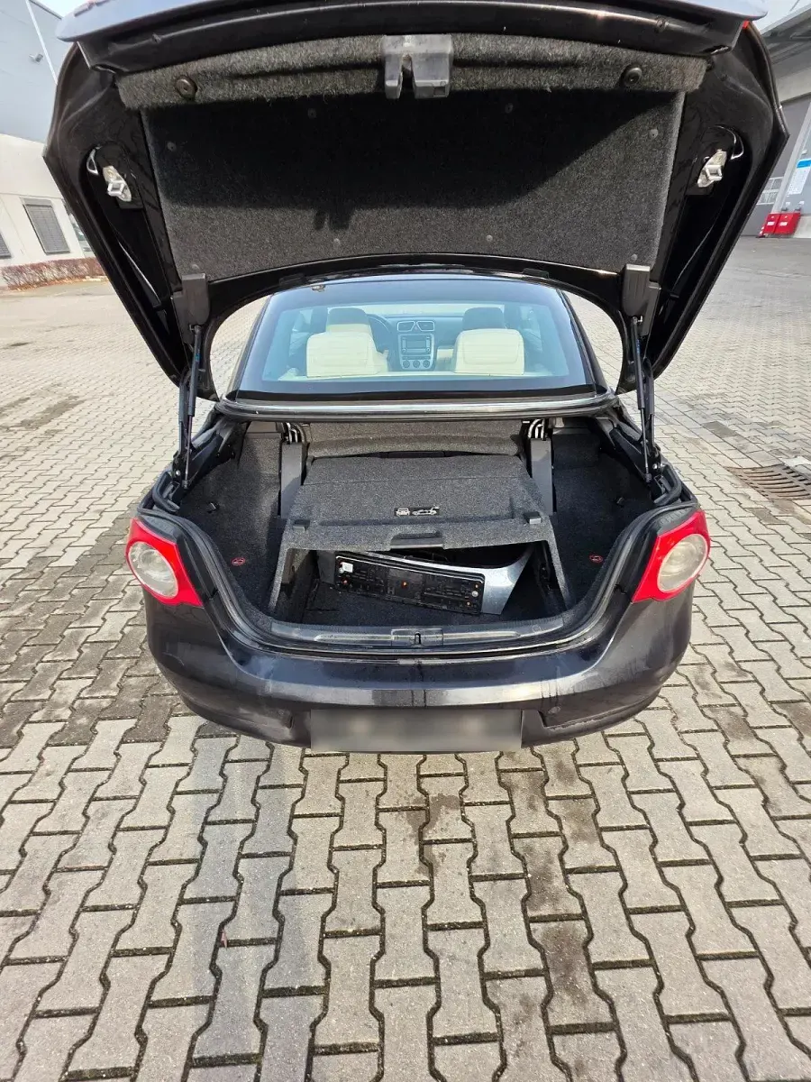 Brugt VW Eos 105 HK (77 kW) 2006 Sort Cabriolet