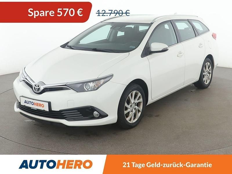 Weiß Gebraucht 2018 Toyota Auris Touring Sports Comfort Kombi | 12.220 € (Fairer Preis) - Bild 1/3