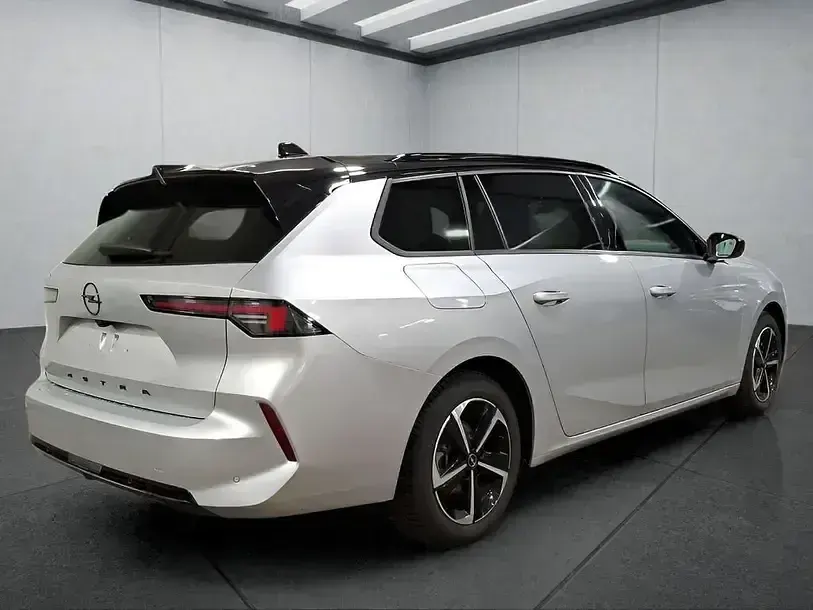 Gebraucht Opel Astra 131 PS (96 kW) 2025 Grau Kleinwagen