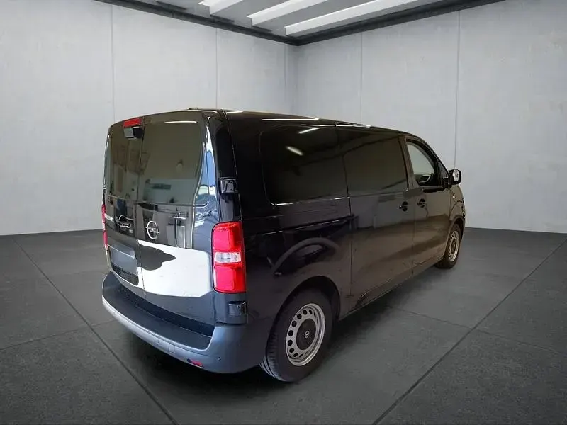 Gebraucht Opel Vivaro-e Combi 100 kW (136 PS) 2024 Schwarz Van