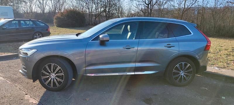 Usado Volvo XC60 254 HP (186 kW) 2017 Cinzento SUV