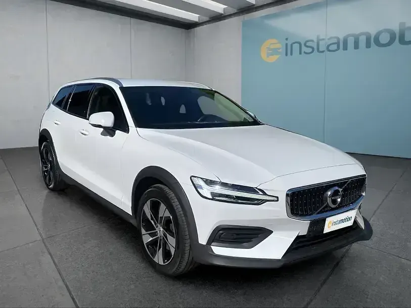 Gebraucht Volvo V60 2022 Weiss Kombi