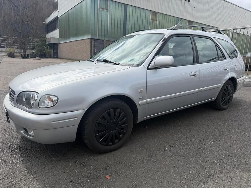 Gebraucht Toyota Corolla Sol 110 PS (80 kW) 2001 Silber Kombi