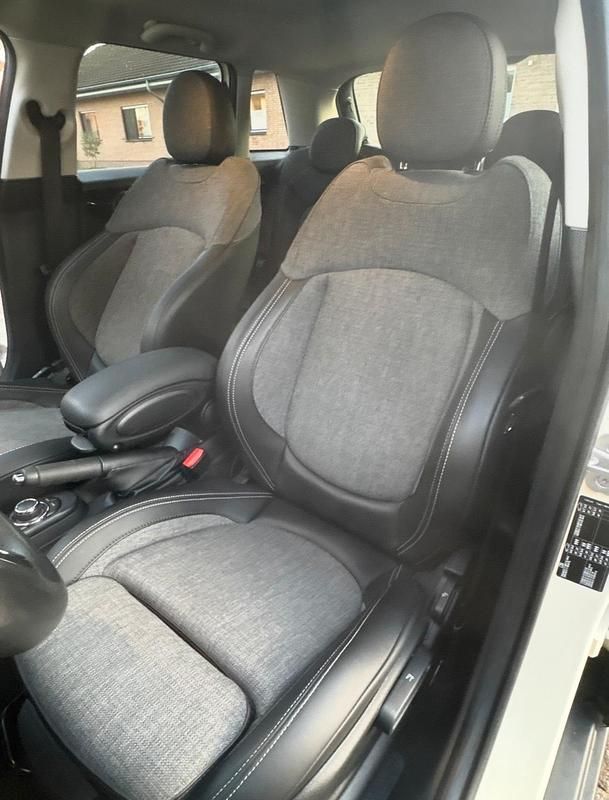 Gebraucht Mini Cooper Classic 136 PS (100 kW) 2021 Beige Kleinwagen