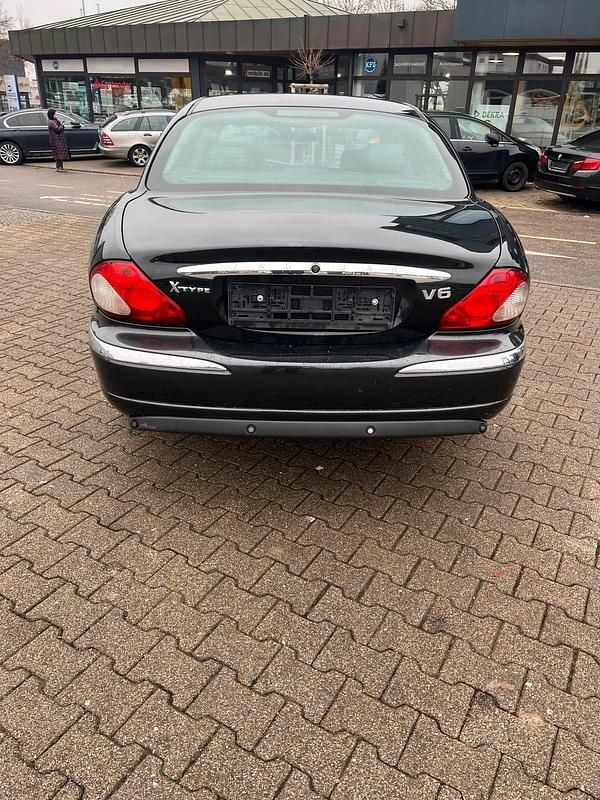 Second-hand Jaguar X-type 155 CP (114 kW) 2003 Negru Berlinǎ