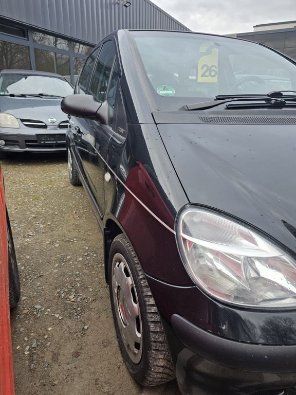 Gebraucht Mercedes A140 82 PS (60 kW) 2002 Schwarz Kleinwagen