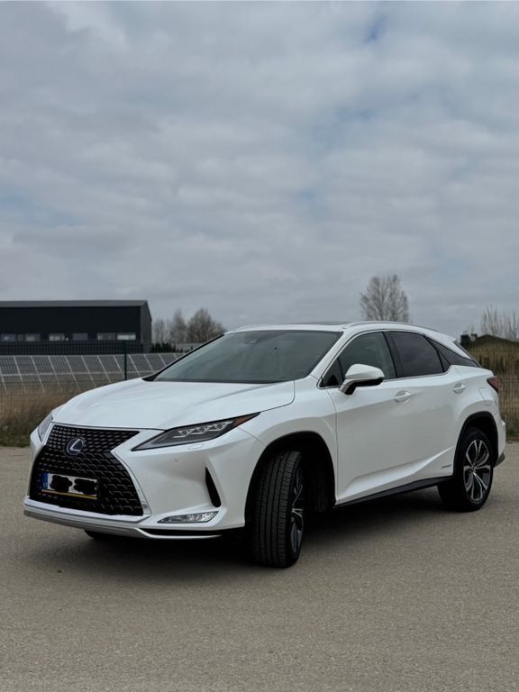 Weiß Gebraucht 2021 Lexus RX450h SUV | 39.000 € (Guter Preis) - Bild 1/4