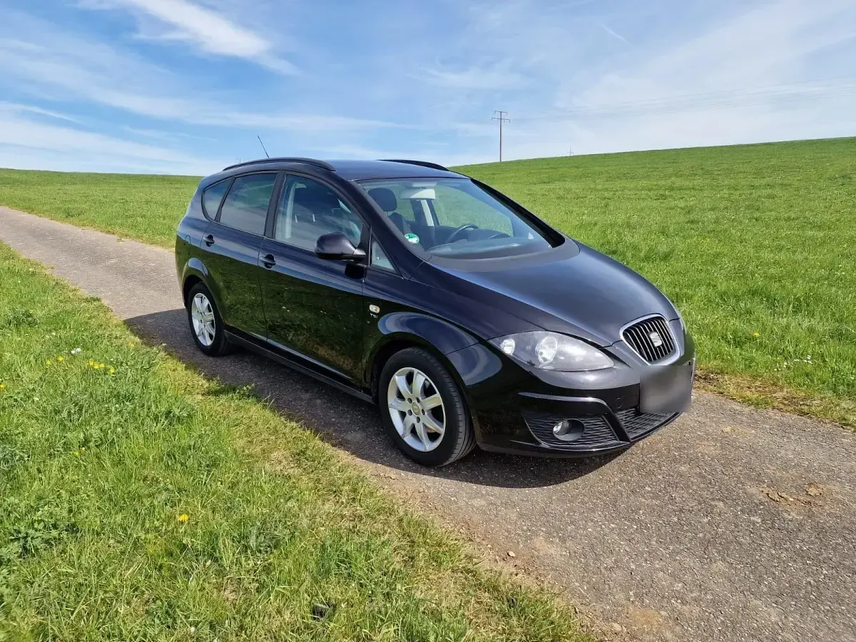 Gebraucht Seat Altea XL 105 PS (77 kW) 2011 Schwarz Van / Kleinbus