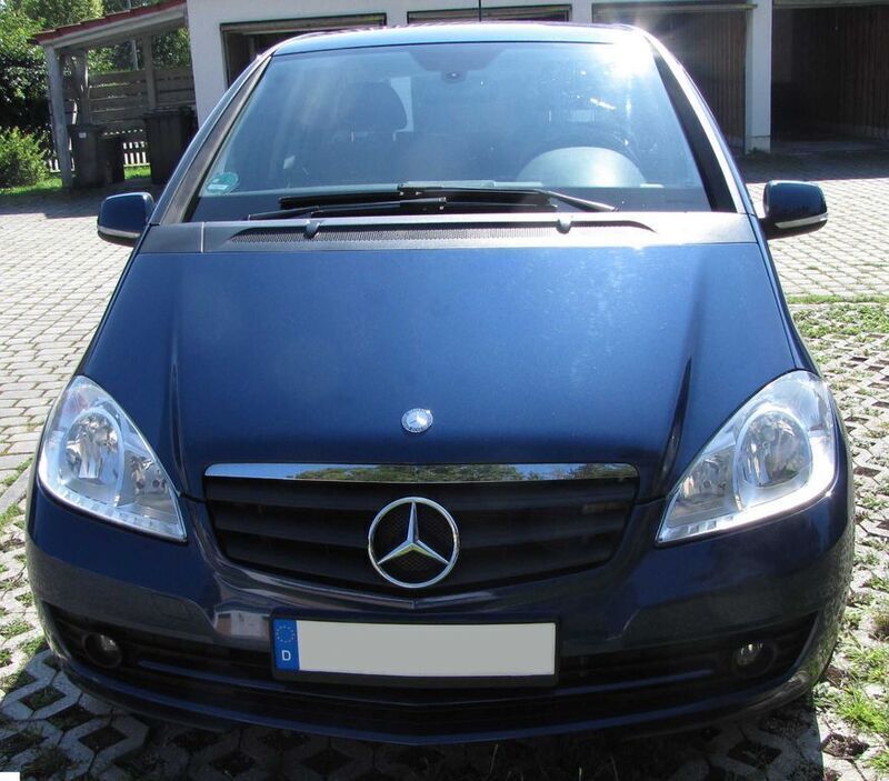 Blau Gebraucht 2010 Mercedes A160 Van / Kleinbus | 2.190 € (Superpreis) - Bild 1/4