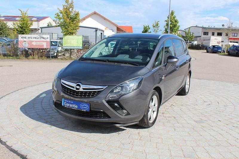 Grau Gebraucht 2012 Opel Zafira Tourer Innovation Van / Kleinbus | 8.200 € (Fairer Preis) - Bild 1/4