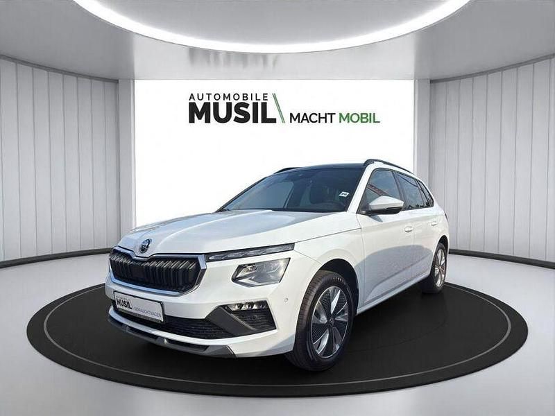 Moonweiss metallic Gebraucht 2024 Skoda Kamiq SUV | 29.870 € (Etwas zu teuer) - Bild 1/4