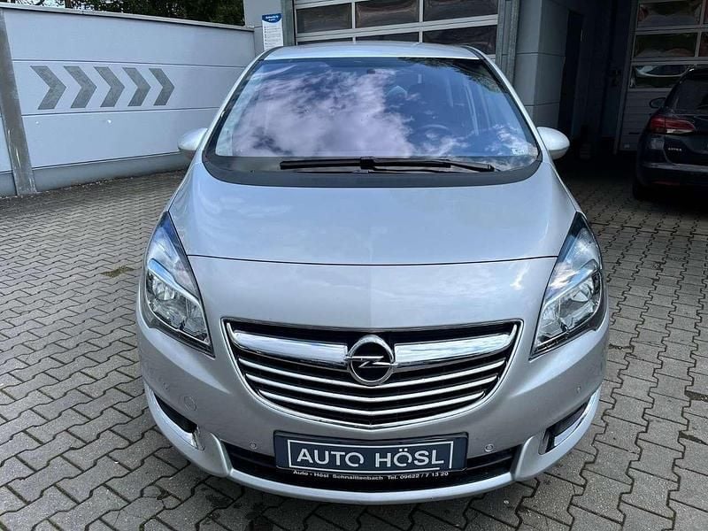 Second-hand Opel Meriva 120 CP (88 kW) 2016 Argintiu Monovolum