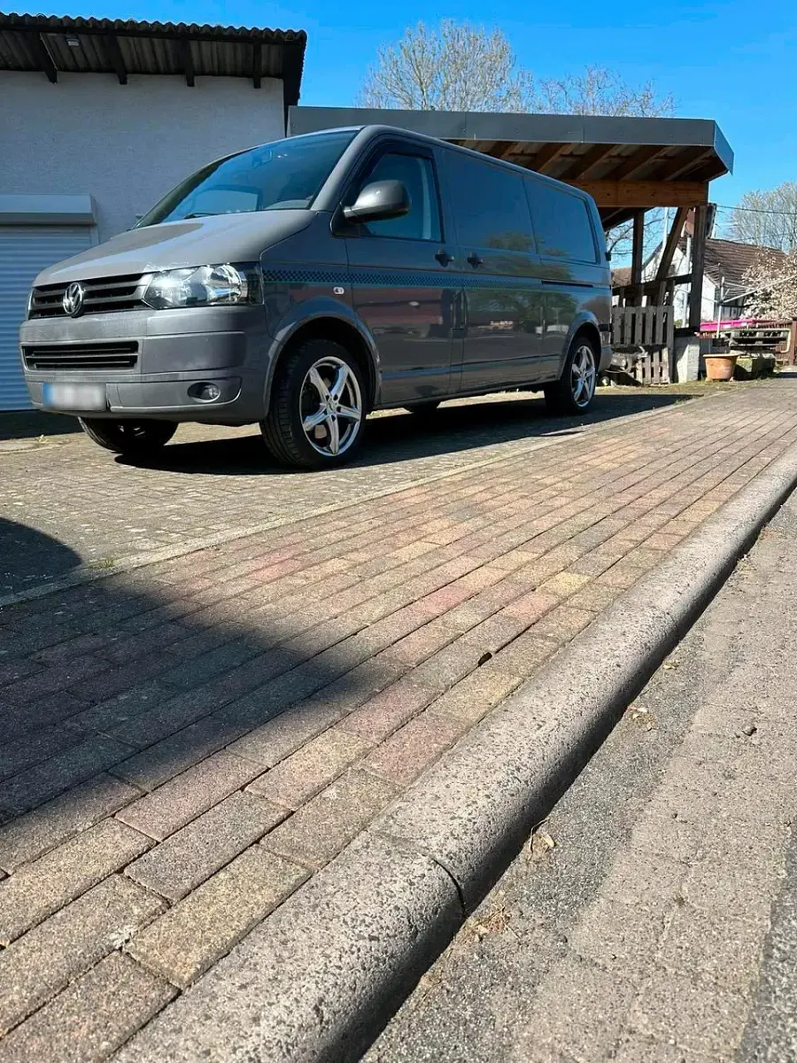 Usata VW Transporter 180 CV (132 kW) 2012 Grigio Furgone