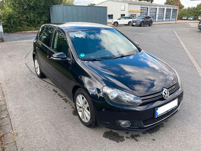 Schwarz Gebraucht 2012 VW Golf VII Style Limousine | 6.700 € (Guter Preis) - Bild 1/4