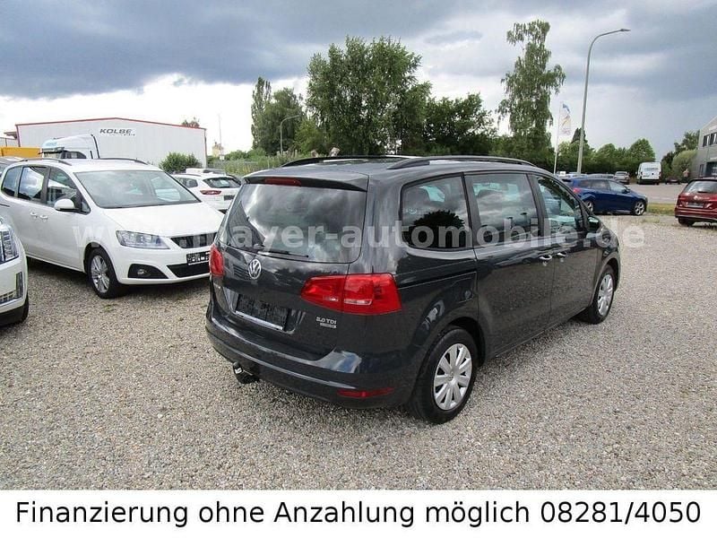 Gebraucht VW Sharan Trendline 169 PS (124 kW) 2012 Grau Van / Kleinbus