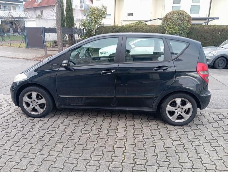 Gebraucht Mercedes A200 Avantgarde 136 PS (100 kW) 2005 Schwarz Van / Kleinbus