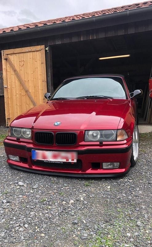 Rot Gebraucht 1996 BMW 328 Cabriolet Cabrio | 13.499 € (Fairer Preis) - Bild 1/4