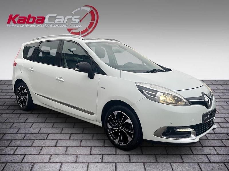 Gebraucht Renault Grand Scénic III Bose Edition 132 PS (97 kW) 2016 Perlmut weiß Van / Kleinbus