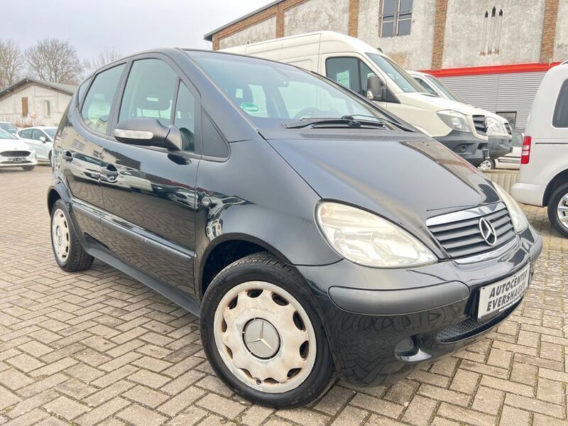 Schwarz Gebraucht 2004 Mercedes A140 Classic Van / Kleinbus | 3.470 € (Teuer) - Bild 1/4