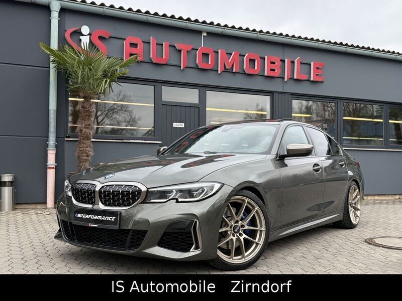 Grün Gebraucht 2020 BMW M340 M Sport Limousine | 32.900 € - Bild 1/4