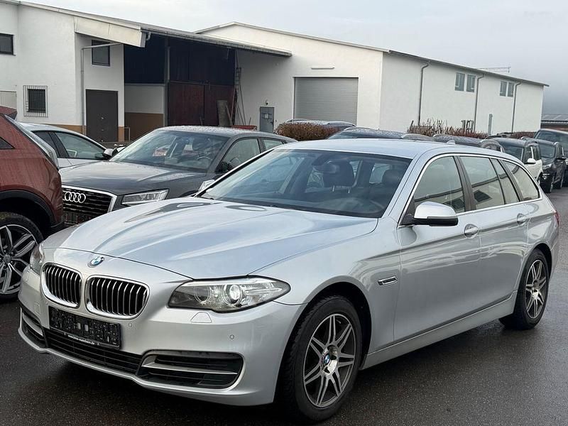 Gebraucht BMW 530 Performance 258 PS (189 kW) 2014 Silber Kombi