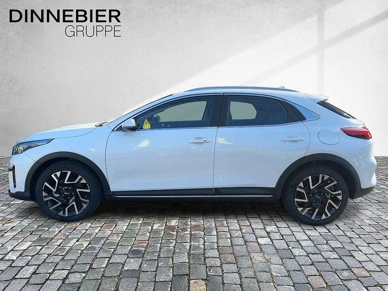 Neu Kia XCeed 150 PS (110 kW) 2025 Weiß (metallic) SUV