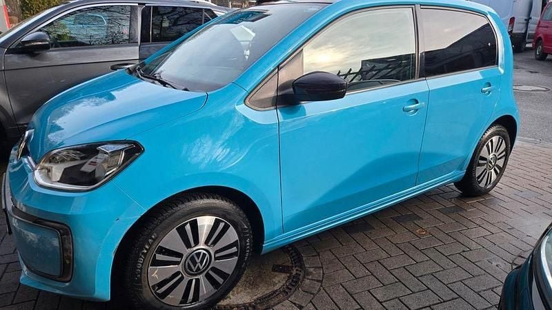 Gebraucht VW e-up! Style 61 kW (83 PS) 2021 Blau Kleinwagen