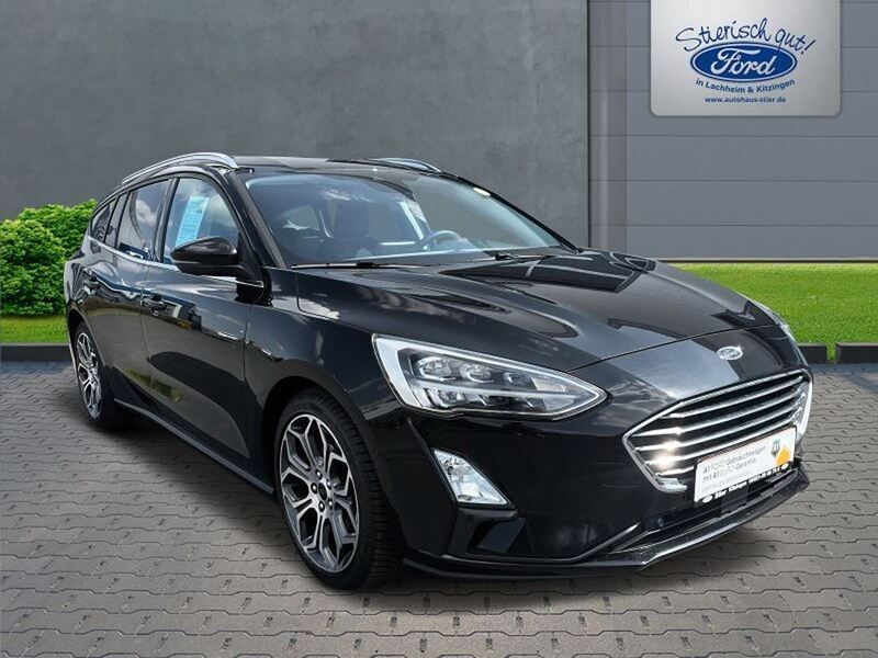 Gebraucht Ford Focus Titanium 125 PS (91 kW) 2019 Iridiumschwarz metallic Kombi