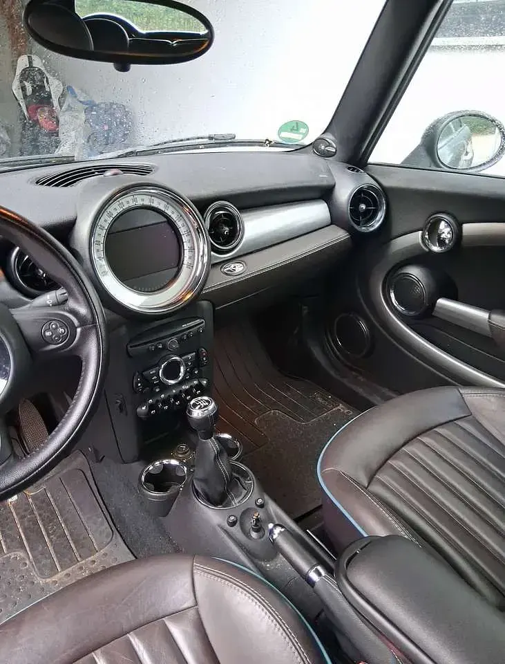 Gebraucht Mini Cooper Cabriolet 122 PS (89 kW) 2012 Braun Cabrio