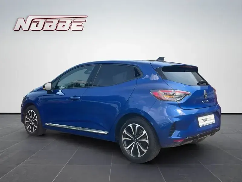 Gebraucht Renault Clio Techno 143 PS (105 kW) 2025 Blau Kleinwagen