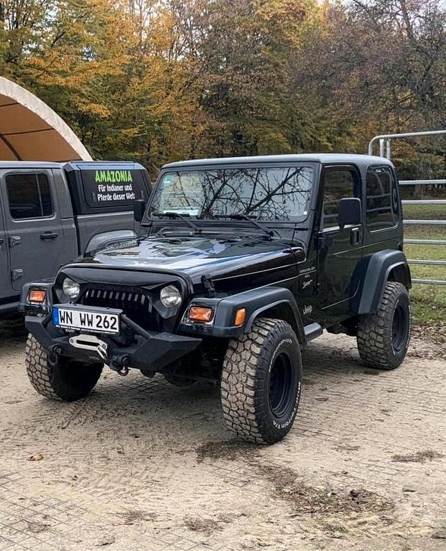 Schwarz Gebraucht 2000 Jeep Wrangler SUV | 21.500 € - Bild 1/3