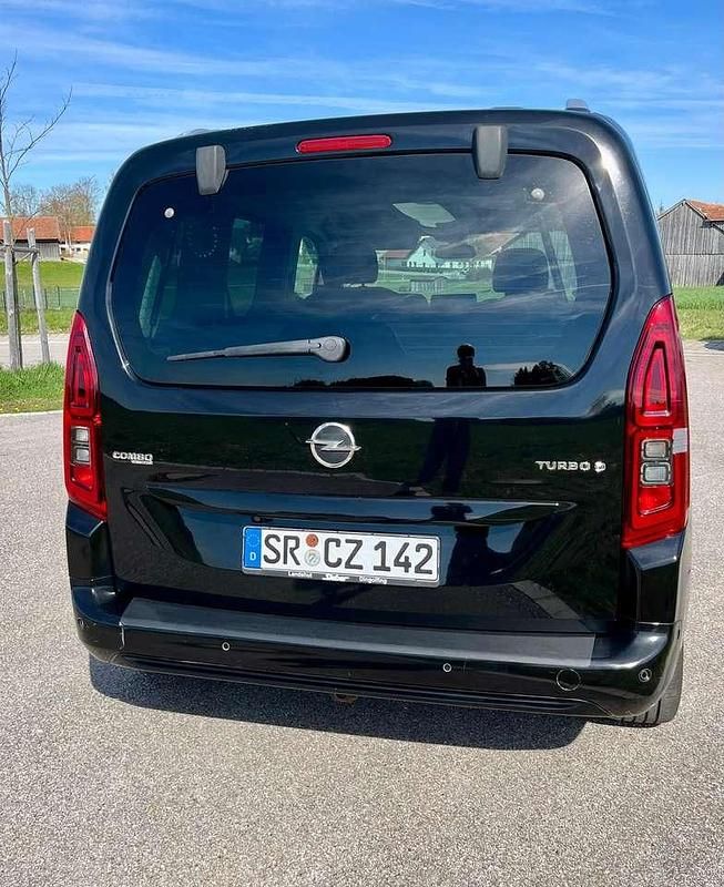 Gebraucht Opel Combo Life Innovation 131 PS (96 kW) 2018 Kombi