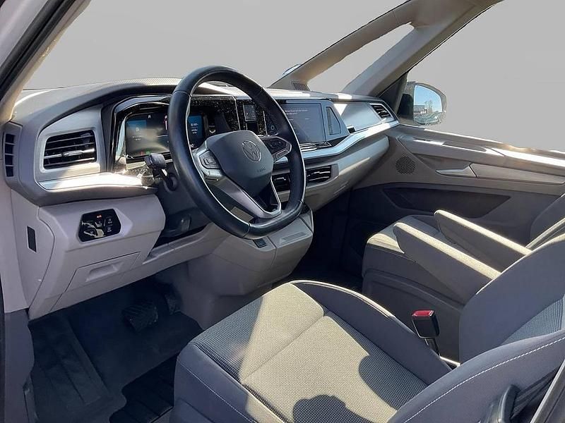 Gebraucht VW Multivan Life 204 PS (150 kW) 2024 Weiß Van