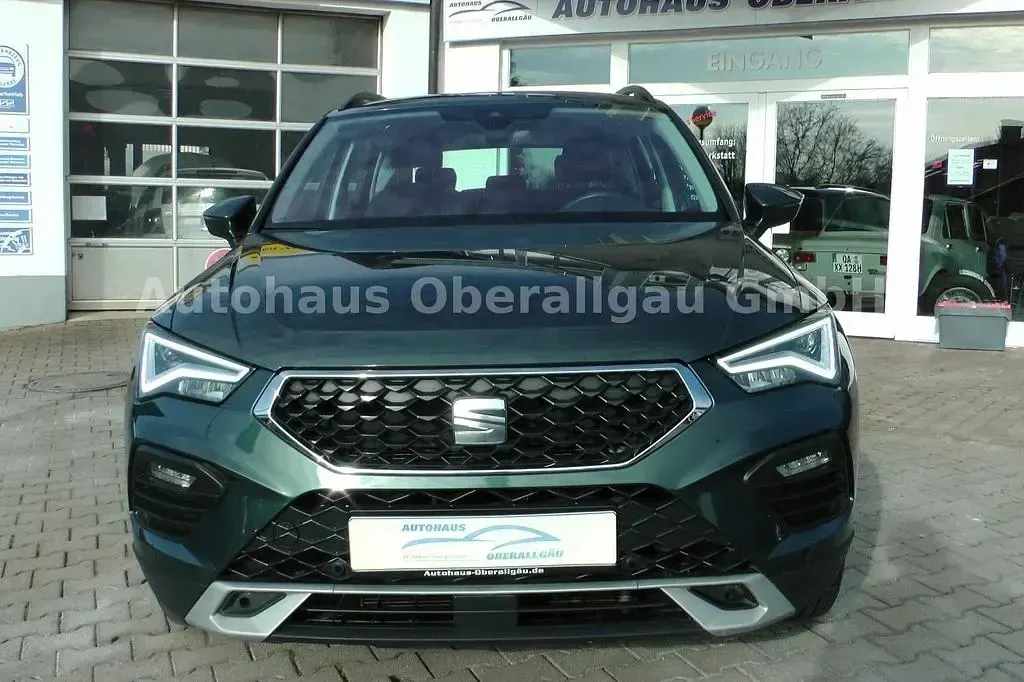Gebraucht Seat Ateca 4Drive 150 PS (110 kW) 2022 Grün SUV