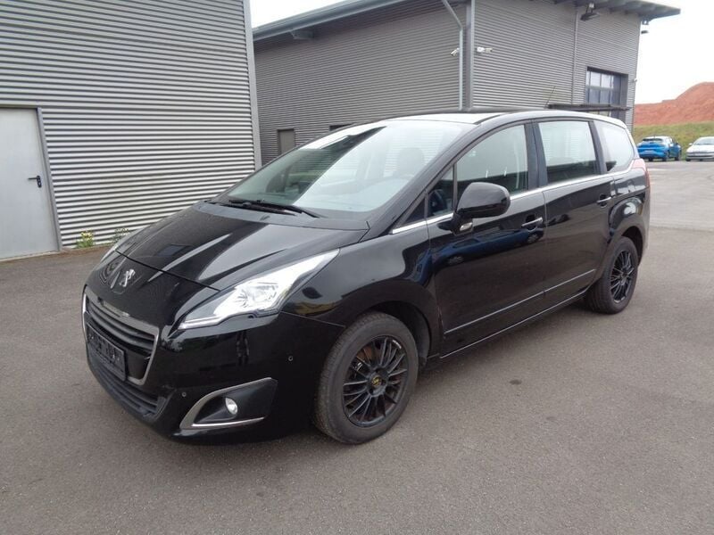 Schwarz Gebraucht 2016 Peugeot 5008 Active Van / Kleinbus | 7.999 € (Fairer Preis) - Bild 1/4