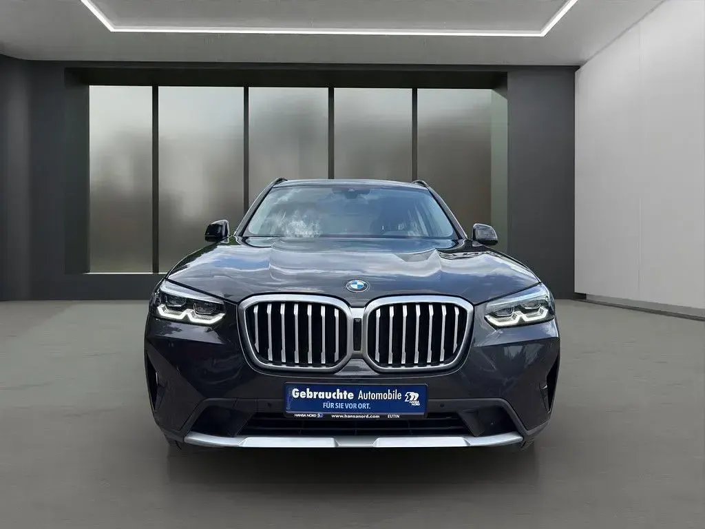Gebraucht BMW X3 Sport Line 190 PS (139 kW) 2023 Grau / sophistograu (metallic) SUV